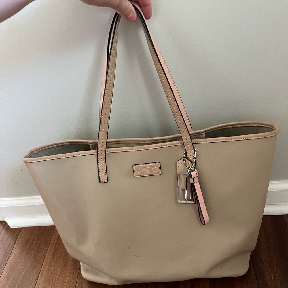 Coach shoulder bag, city tote